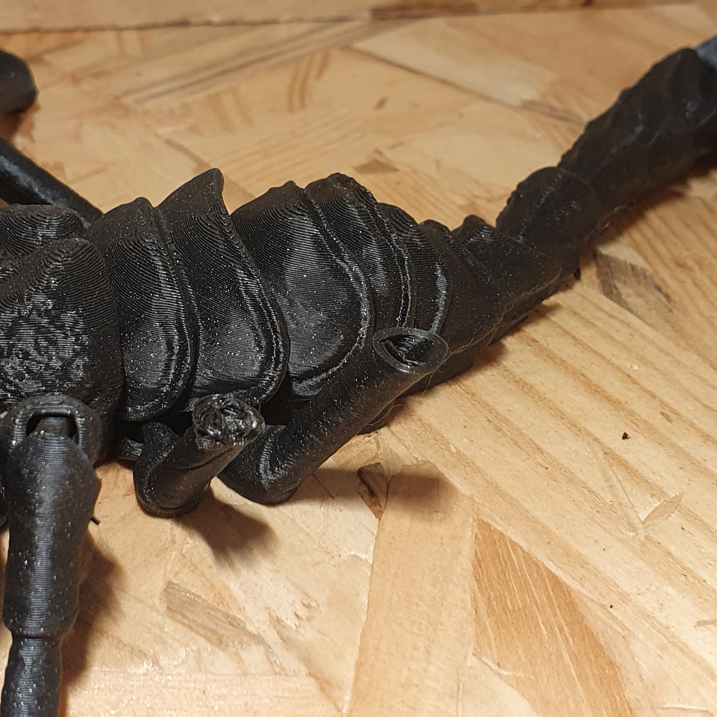 Scorpion Articulé - IMPARFAIT